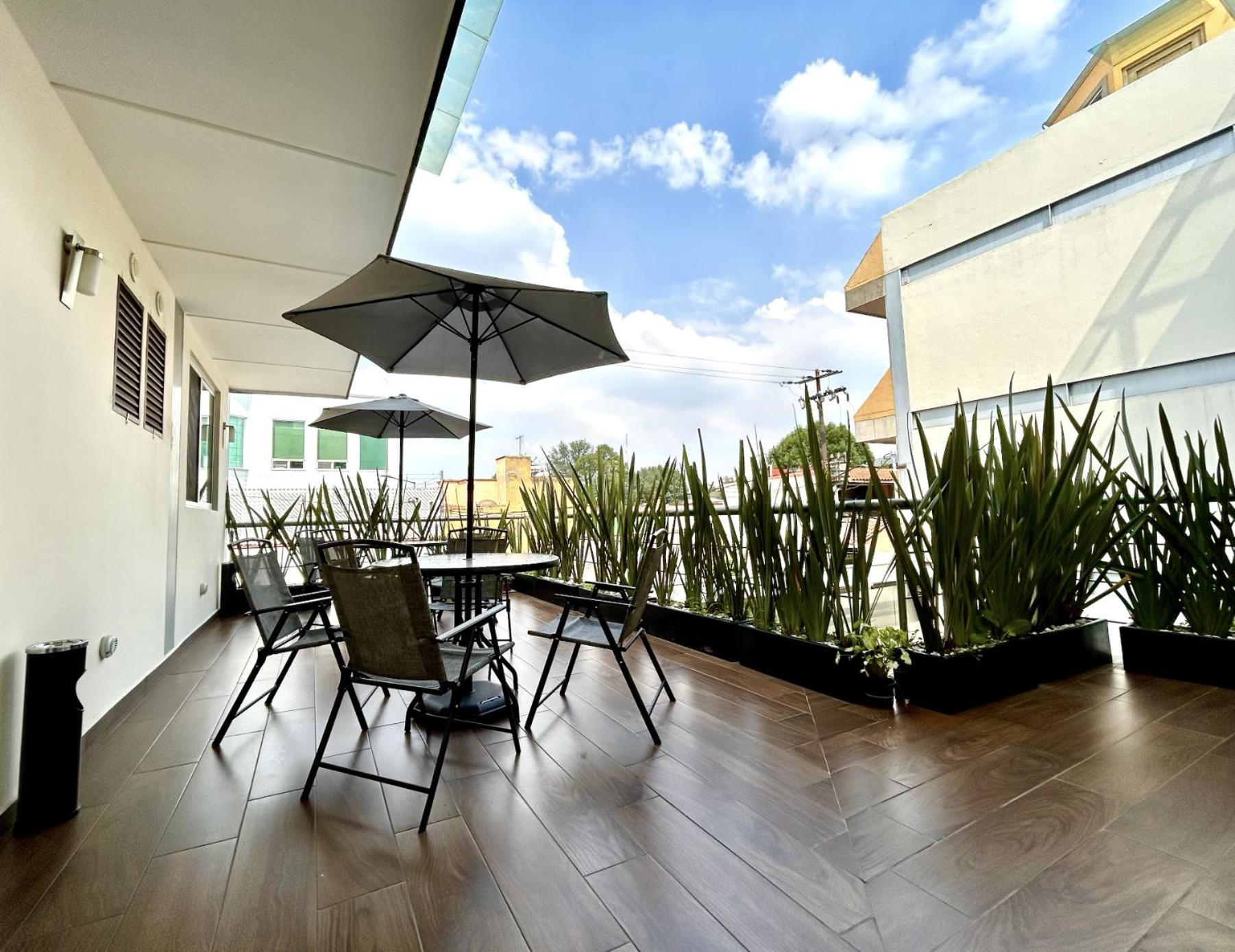 La Casa Del Reloj - Zona De Hospitales Hotel Kota Meksiko Bagian luar foto